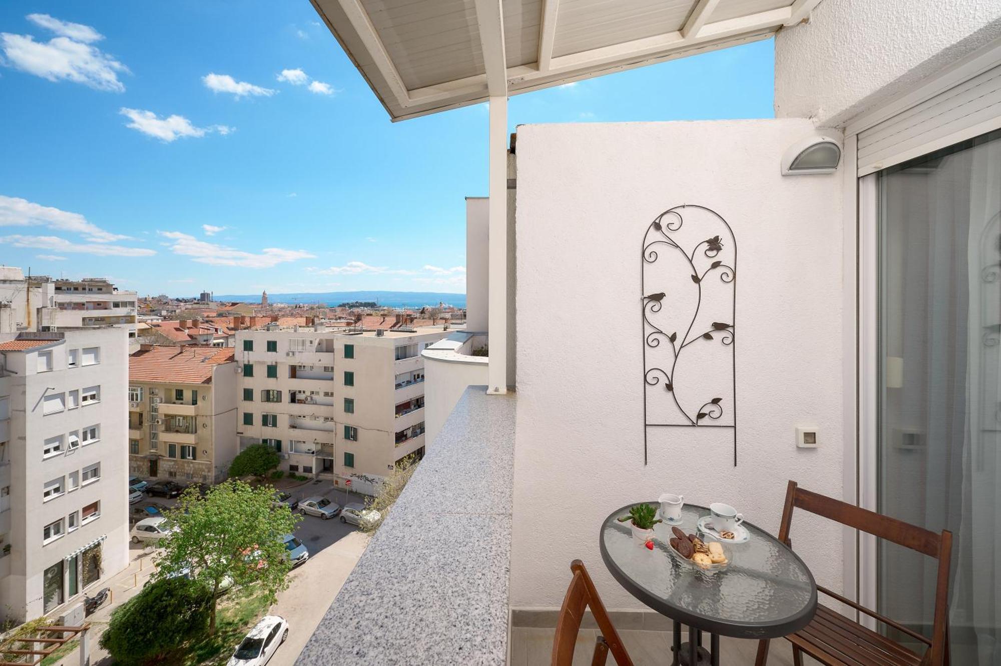 Comfortable Apartment Сплит Экстерьер фото